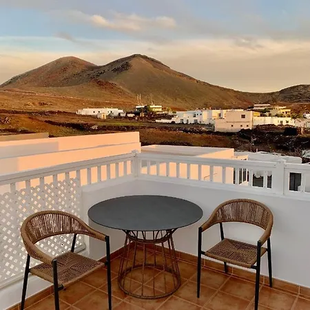 Apartment Casa Tabaiba, Spectacular Views El Golfo